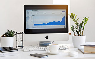 季后赛骑士数据疑点被扒，裁判争议对上了那段回放，开云—数据党都沉默了